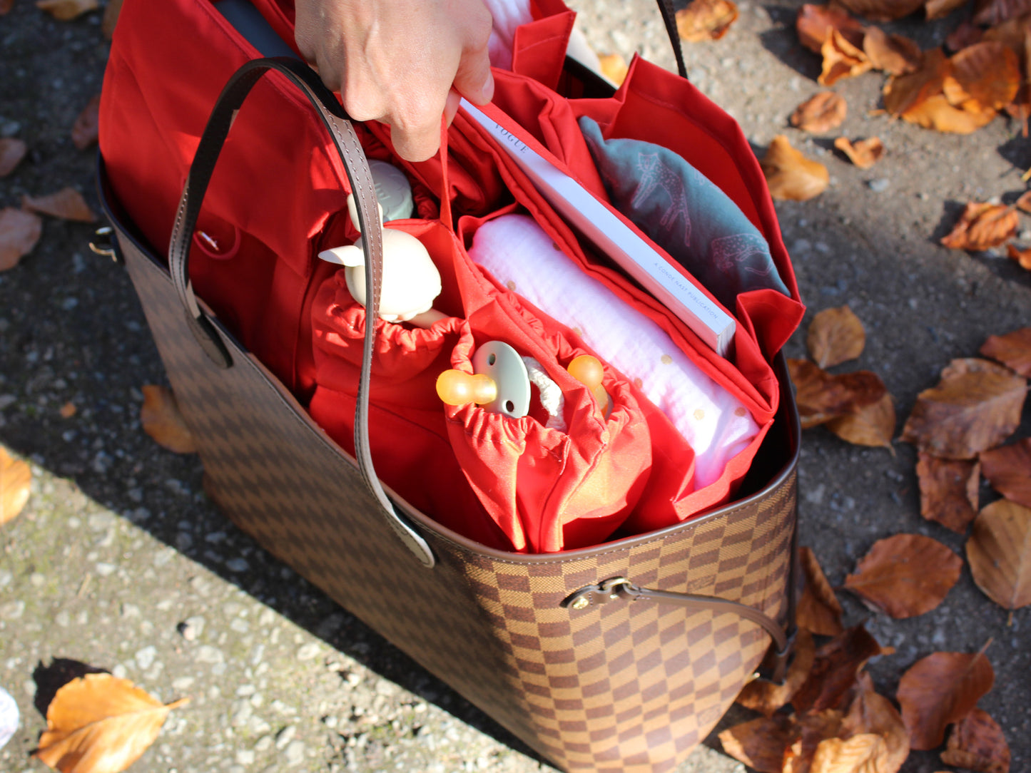 Reise-Organizer für Wickeltasche – kompatibel mit Louis Vuitton Neverfull GM, ideal für unterwegs, mit durchdachter Fächeraufteilung, rot